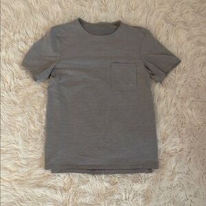 Men's Gray T-Shirt